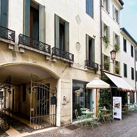 Dolfin Apartment * * * * * Treviso Exterior foto